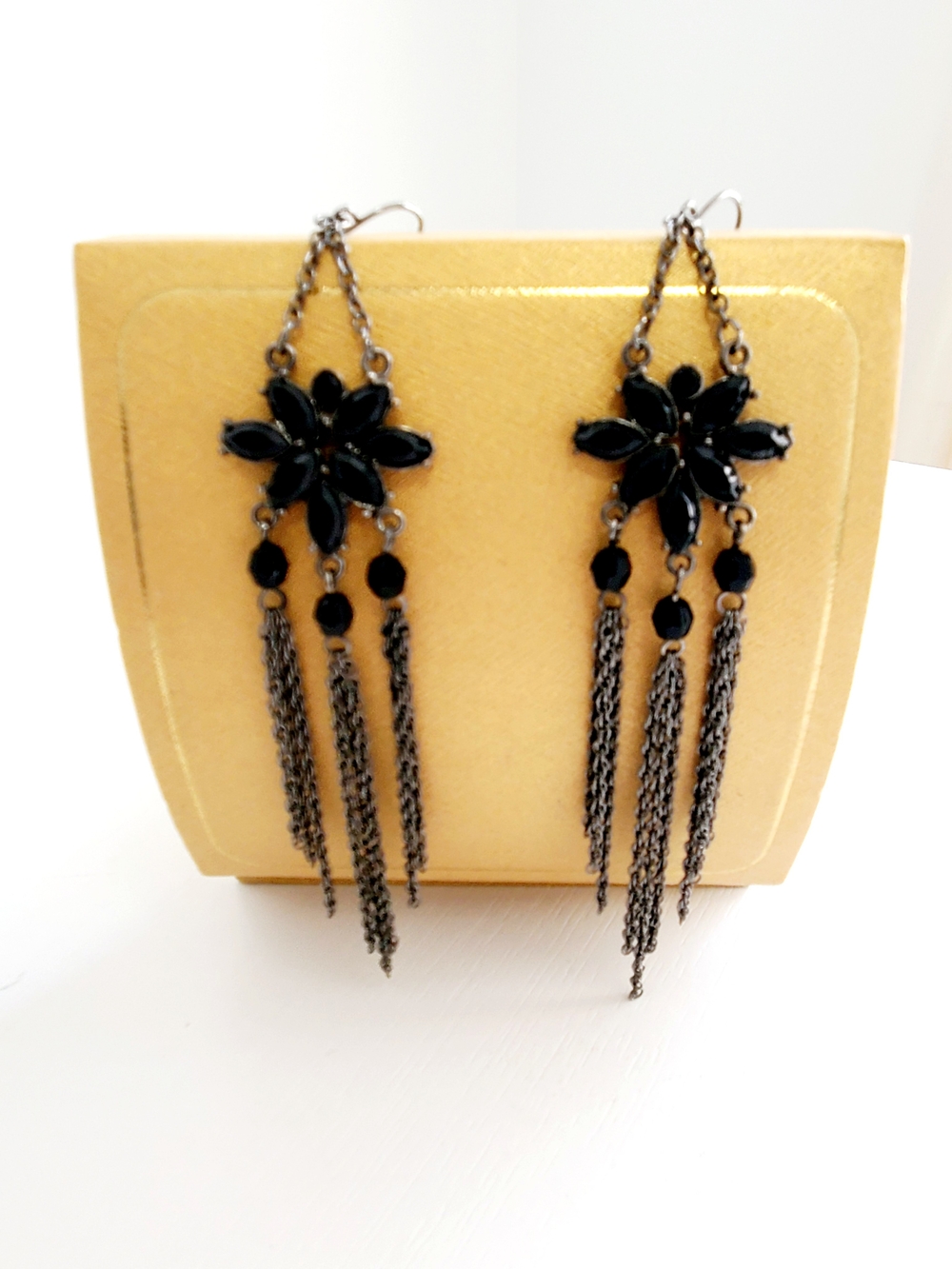 Black Flower Dangle Chain Earrings - Women Jewelry